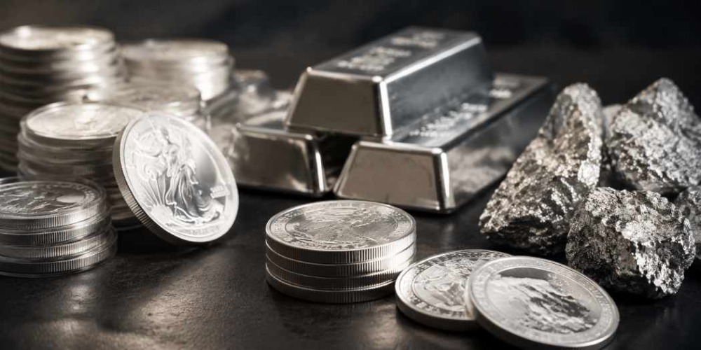 Top 8 Reasons to Invest in Silver Coins in 2026