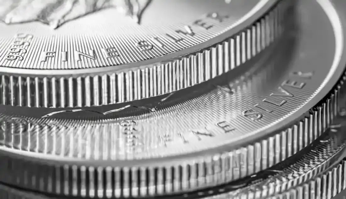 Why Investing in Silver is a Smart Choice for New Yorkers in 2024